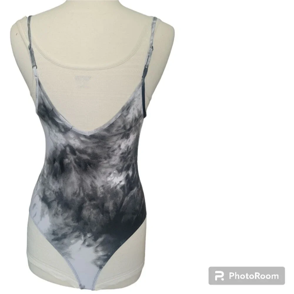 DEREK HEART BLACK/WHITE TYEDIE BODYSUIT - L